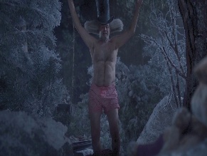 MARK HARELIK NUDE/SEXY SCENE IN ONE PIECE