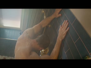 MARK WAHLBERG NUDE/SEXY SCENE IN THE UNION