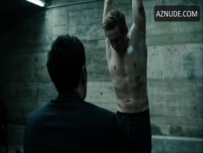 MATTHIAS SCHWEIGHOFER NUDE/SEXY SCENE IN YOU ARE WANTED