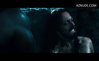 MICHAEL SHEEN in Underworld Rise Of The Lycans