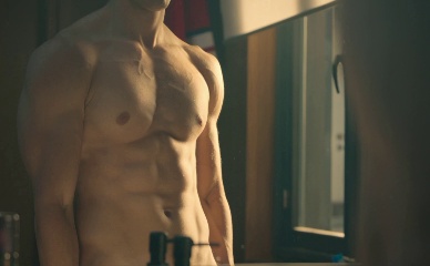 NUNO GALLEGO NUDE/SEXY SCENE IN OLYMPO