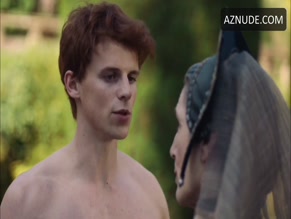 OLLY RIX in THE SPANISH PRINCESS(2019-)