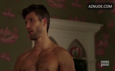 PARKER YOUNG in Imposters
