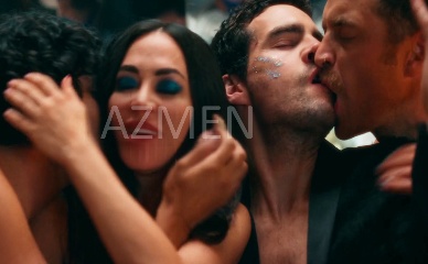 PASCAL HOUDUS NUDE/SEXY SCENE IN FRIENDS SEX AND GAMES