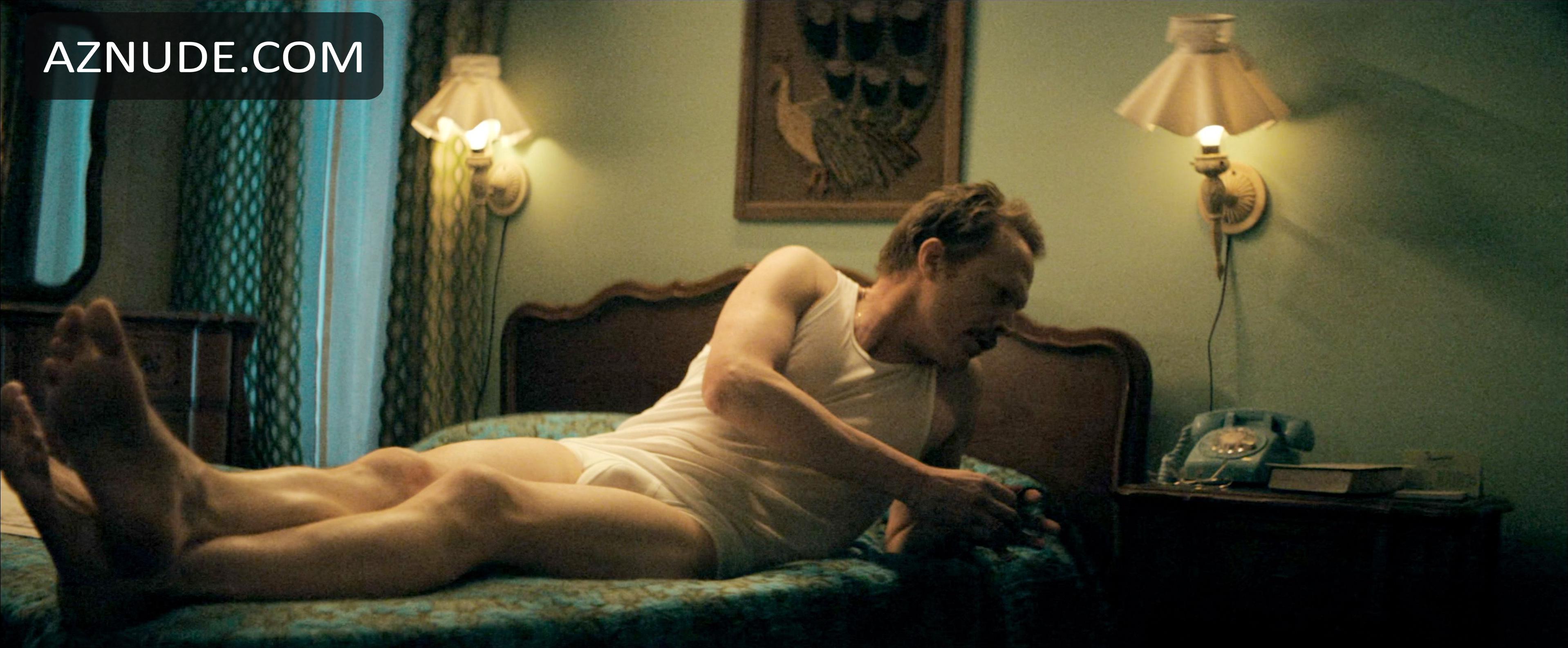 Paul bettany nude