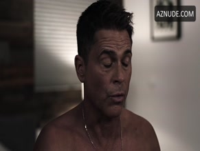 ROB LOWE in 9-1-1: LONE STAR (2020-)
