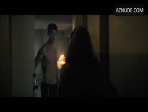 ROSS BUTLER NUDE/SEXY SCENE IN PERFECT ADDICTION