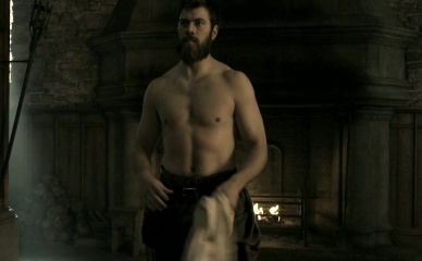 SAM RETFORD NUDE/SEXY SCENE IN OUTLANDER: BLOOD OF MY BLOOD