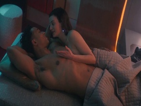 SANDRO ROSTA NUDE/SEXY SCENE IN STAR TREK: STARFLEET ACADEMY