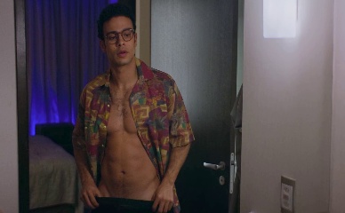 SERGIO MALHEIROS NUDE/SEXY SCENE IN BENEFITS WITH FRIENDS