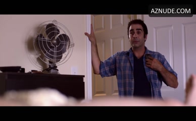 SHANE JACOBSEN NUDE/SEXY SCENE IN THE A PLATE