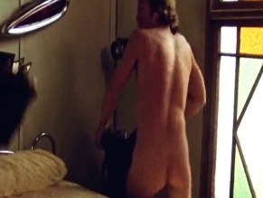 STEVE BISLEY NUDE/SEXY SCENE IN THE CHAIN REACTION