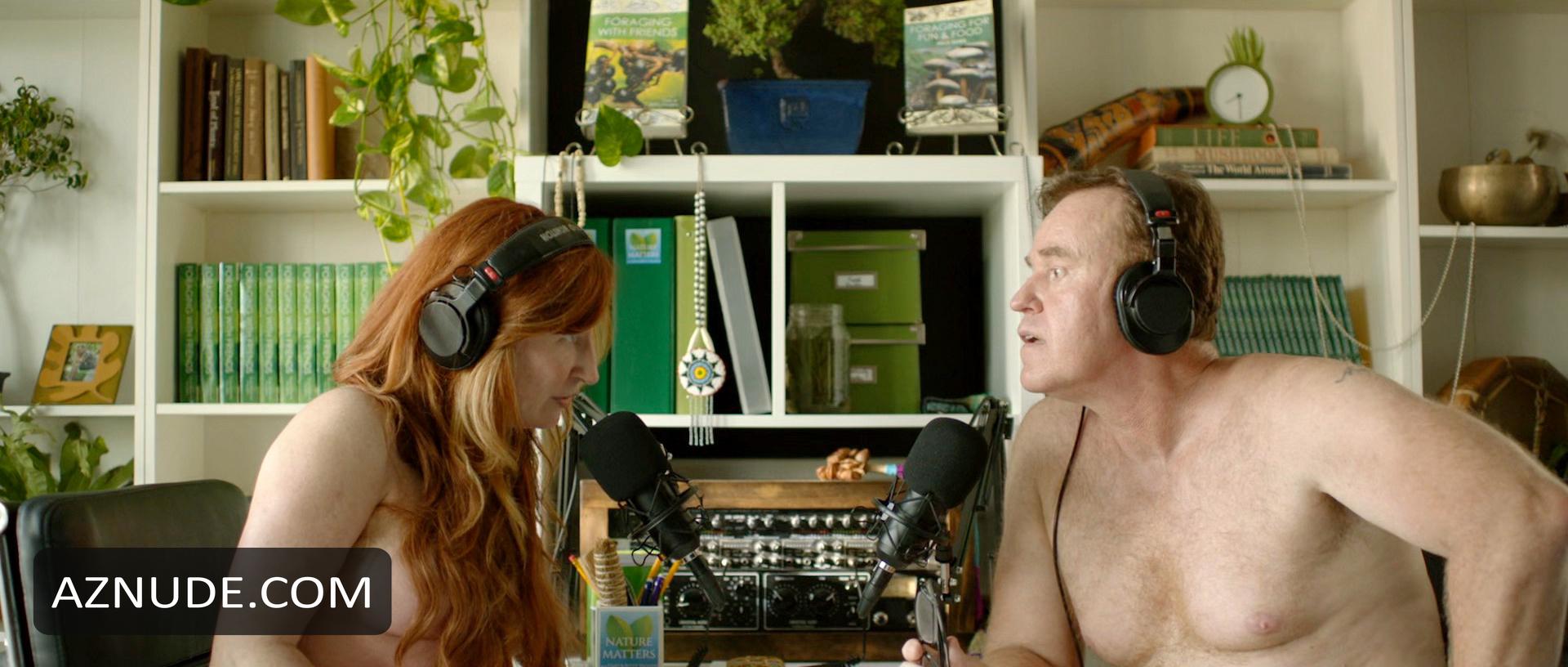 Vicki lewis nude