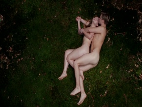 SYLVESTER BYDER NUDE/SEXY SCENE IN PRETTY YOUNG THING