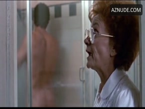 SYLVESTER STALLONE NUDE/SEXY SCENE IN STOP! OR MY MOM WILL SHOOT