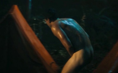 TOM BLYTH NUDE/SEXY SCENE IN PEOPLE WE MEET ON VACATION