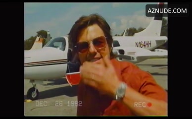 TOM CRUISE in American Made