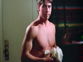 TOM CRUISE in LOSIN' IT (1983)