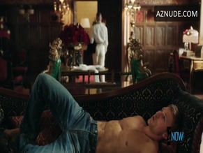 WILLIAM MOSELEY NUDE/SEXY SCENE IN THE ROYALS