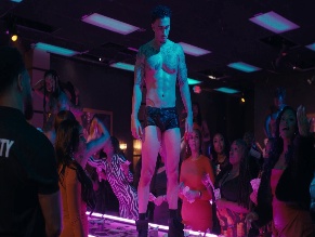 XAVIER SMALLS NUDE/SEXY SCENE IN BEAUTY IN BLACK